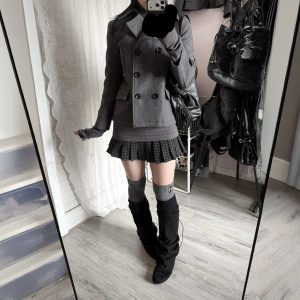 Womens Short Wool Coat Notched Lapel Dou...