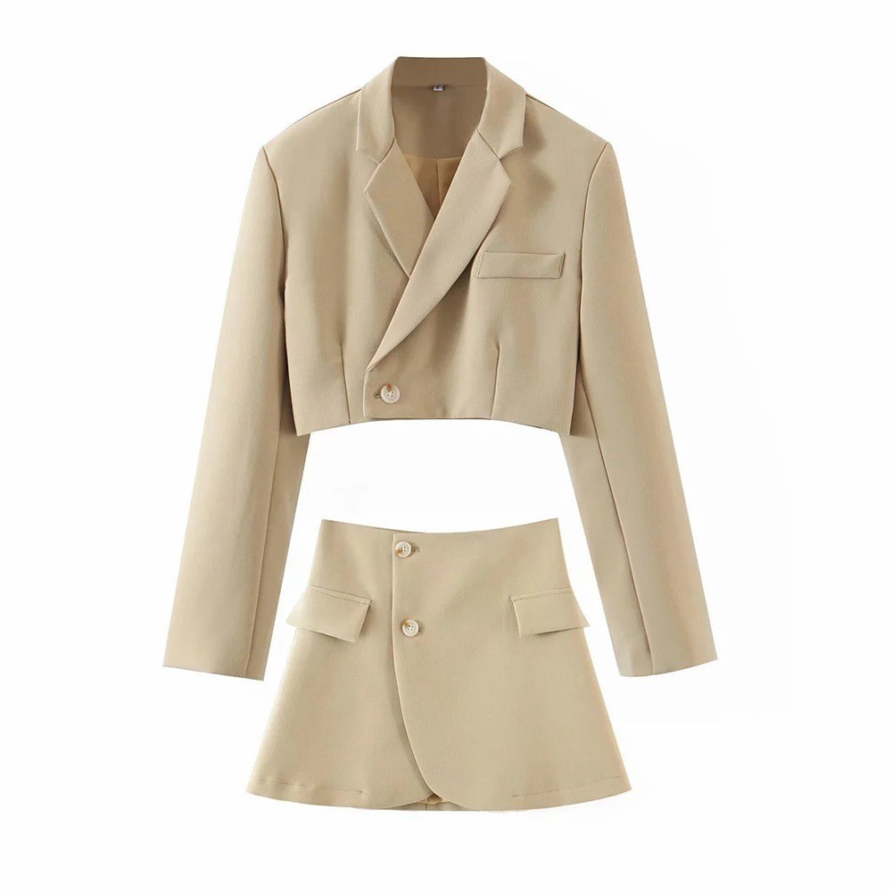 Elegant Cropped Blazer Dress Set With Angled Buttons - Image 7