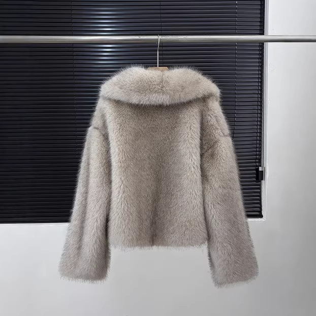 Faux Mink Velvet Thickened Faux Fur Coat - Image 2